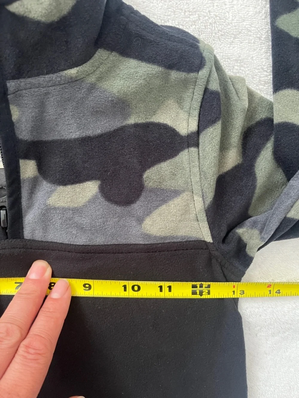 OshKosh B'gosh NWT 1/4 Zip Fleece Jacket Green Camo, Toddler Boys Size 5